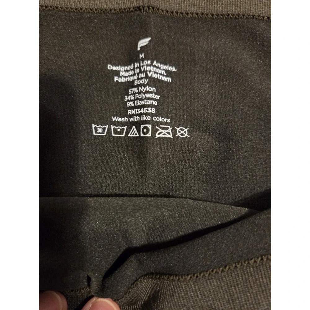 NWT‎ Fabletics Size M The Training Day Boxer Brief Dark Olive